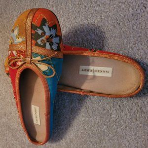 Naked  Feet embroidered flat